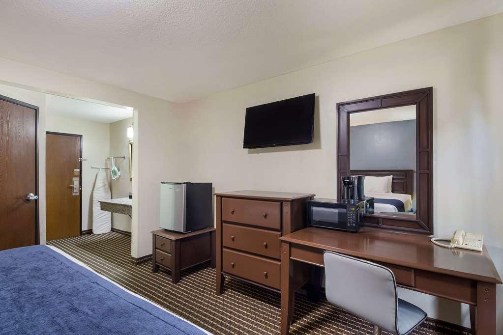 Rodeway Inn Houston North Greenspoint Ruang foto
